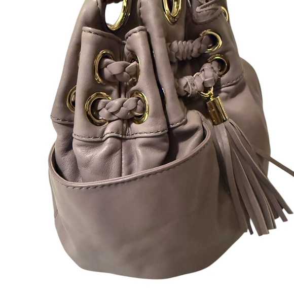 Michael Kors light purple Leather Tassel Bag in great conditions - Picture 10 of 16